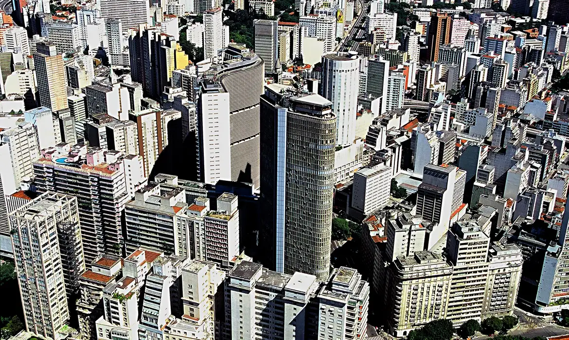 Inflação do aluguel cai 0,73% em fevereiro