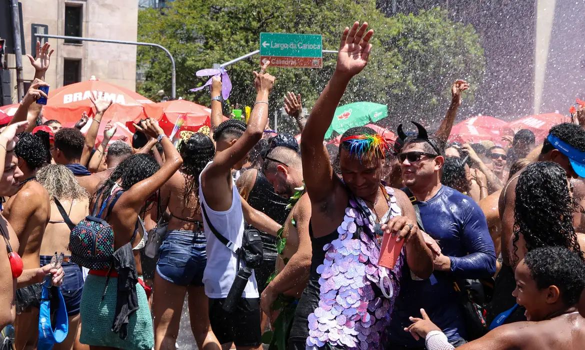 Turismo calcula movimentação de R$ 18,6 bi do carnaval 2026 no País, 10% superior a 2025