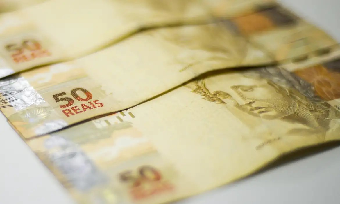 Com precatórios, previsão de déficit primário sobe para R$ 59,8 bi