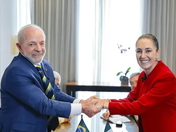 Lula e presidenta do México querem reunir empresários dos dois países