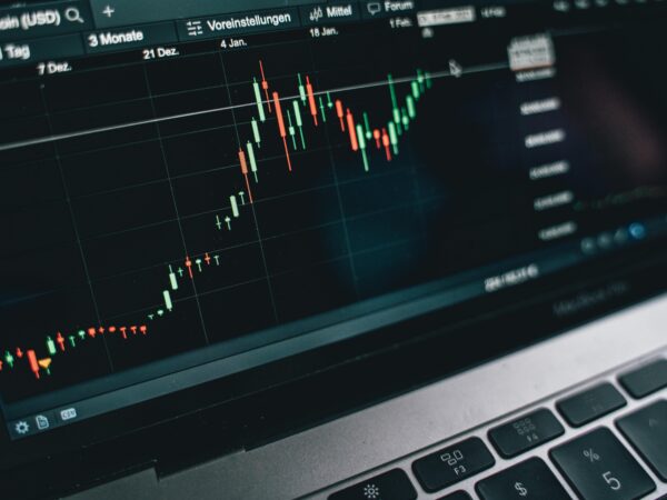 Fitch Ratings mantém estimativa de crescimento do PIB real do Brasil em 1,9% para 2026