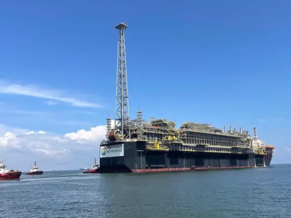 Conflito no Oriente Médio pode alterar mercado de óleo e gás