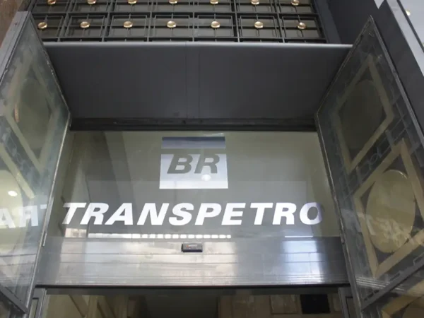 Transpetro fará transporte marítimo para empresas de fora da Petrobras