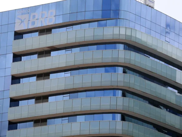 Acionistas aprovam aumento de capital do BRB em até R$ 8,81 bilhões
