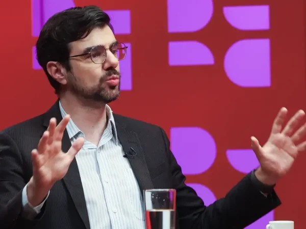 Guilherme Mello será o novo secretário-executivo do Planejamento