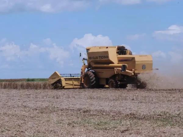 Alckmin anuncia R$ 10 bilhões para modernização de máquinas agrícolas