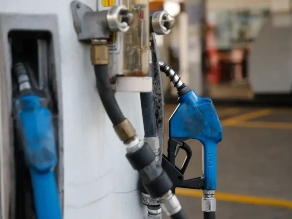 ANP habilita 5 empresas à 1ª fase do programa de subvenção ao diesel