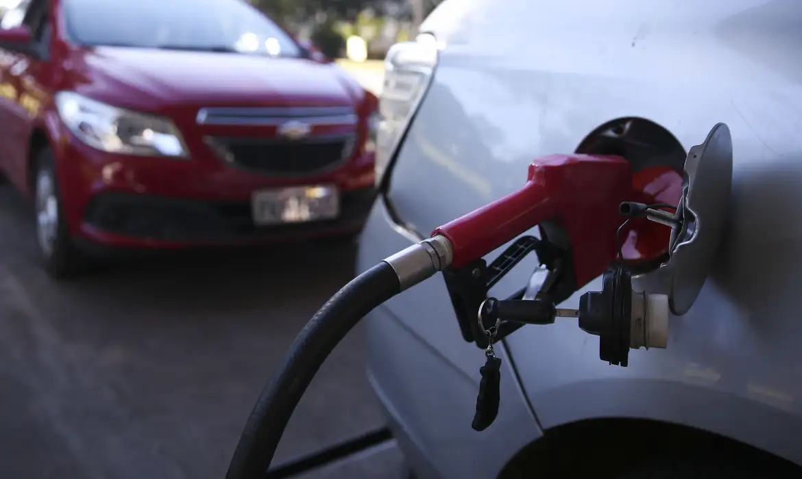 Distribuidoras deverão informar margem de lucro semanalmente à ANP