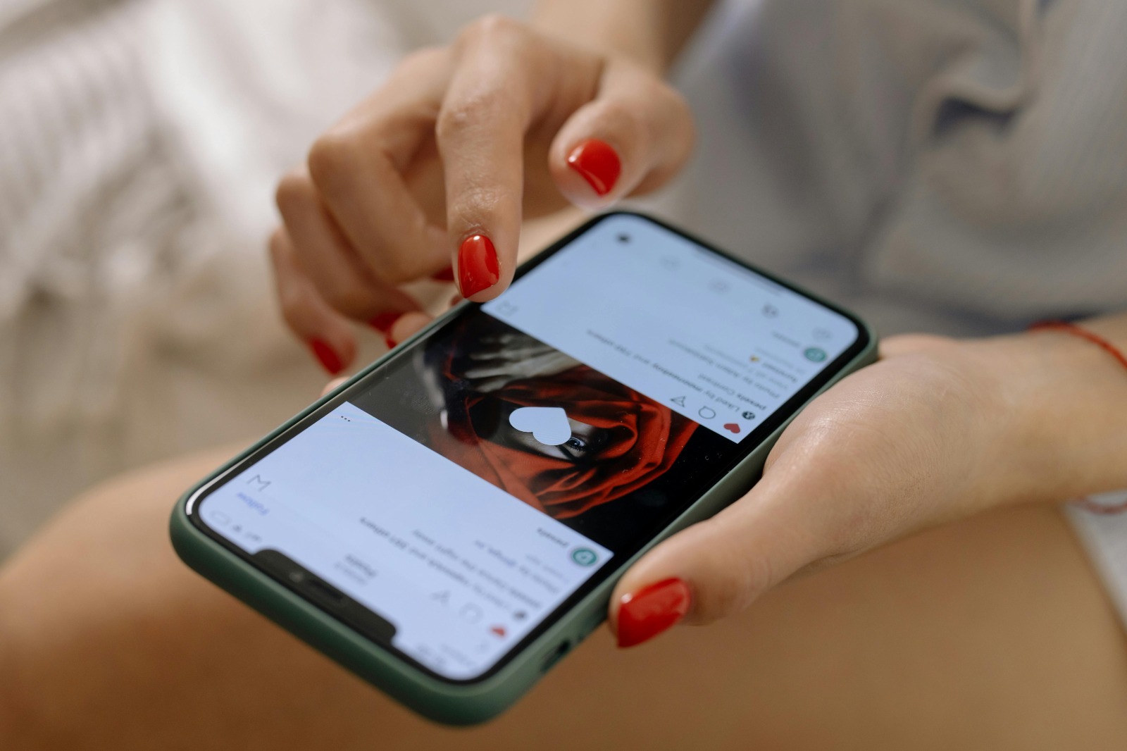 Publicidade digital avança e dados de intenção de consumo redefinem estratégias no mercado brasileiro