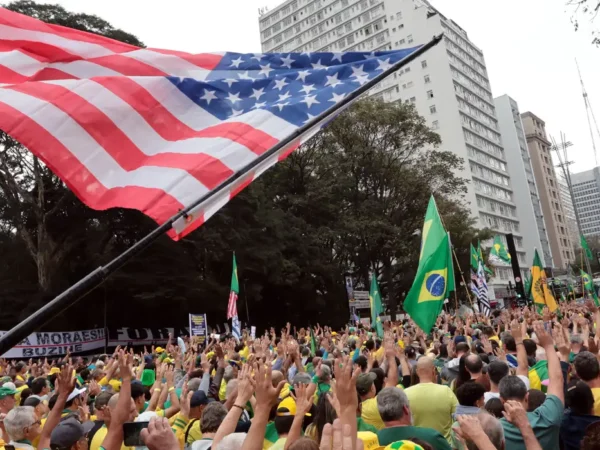 EUA já estudavam classificar PCC e Comando Vermelho como organizações terroristas há meses