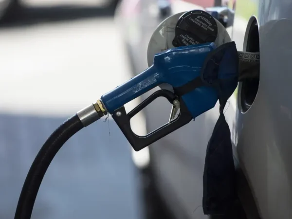 FGV: gasolina, etanol e café recuam e ajudam IGP-M cair 0,5% em junho