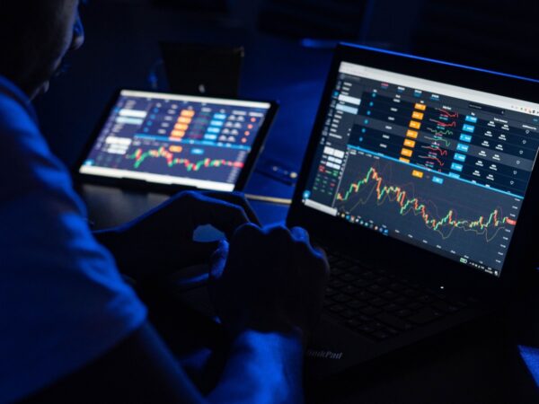 Recuperação do setor de tecnologia reforça confiança dos mercados e amplia perspectivas para a economia global