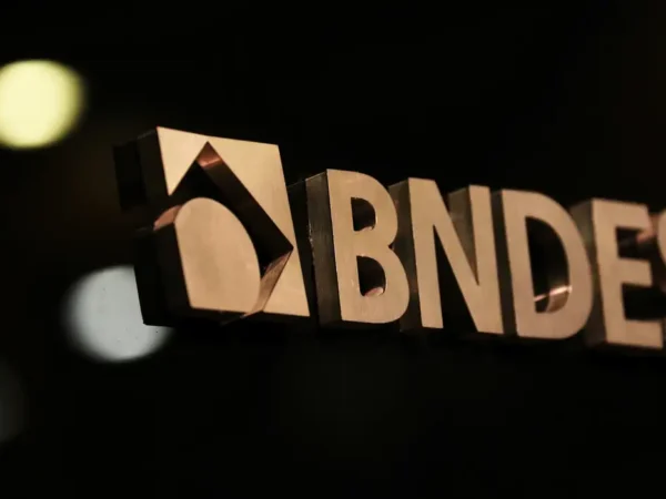 BNDES tem lucro recorde de R$ 9,2 bi no primeiro semestre