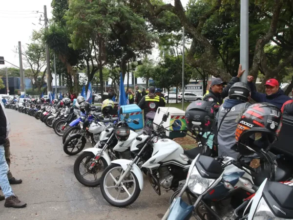 Produção de motos tem melhor mês de julho da história, diz Abraciclo