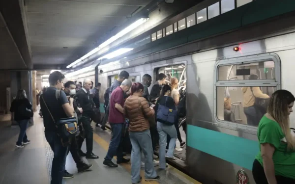 Termina a greve nas linhas de trens em São Paulo