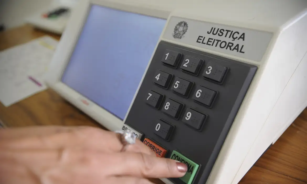 Republicanos declara neutralidade na eleição presidencial e não apoiará Flávio Bolsonaro