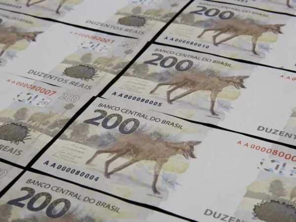 CVM multa Vorcaro em R$ 20 milhões por fraude em fundo imobiliário