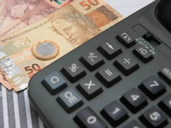 Prazo para empresas optarem por Simples é prorrogado para outubro